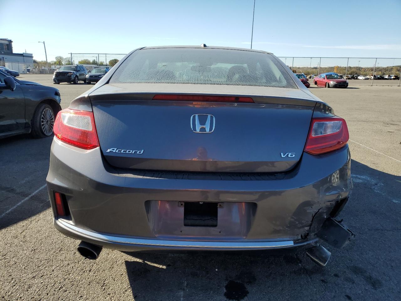 2015 Honda Accord Exl VIN: 1HGCT2B85FA001362 Lot: 77230174