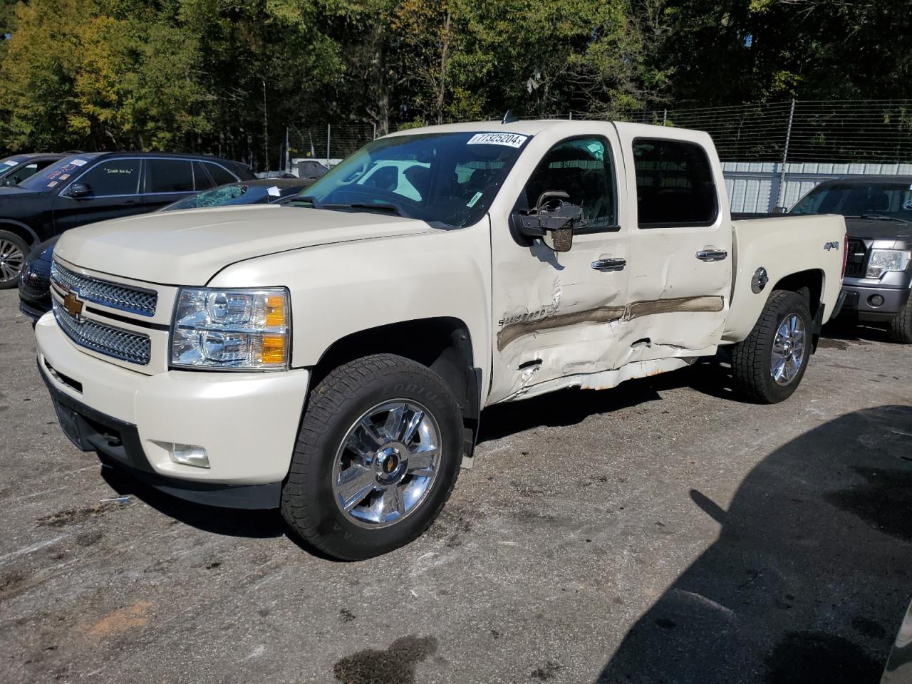 2012 Chevrolet Silverado - Image 1