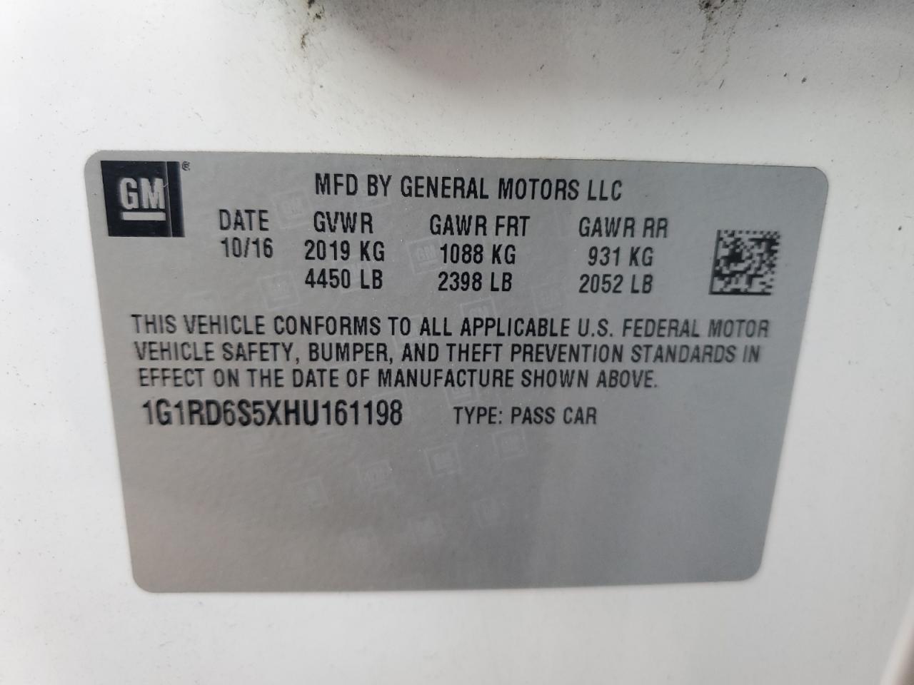 2017 Chevrolet Volt - Image 12