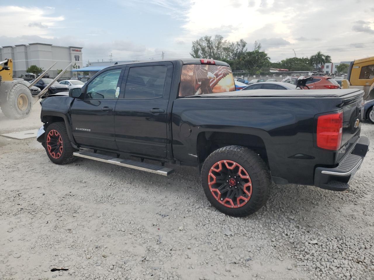 2016 Chevrolet Silverado - Image 2