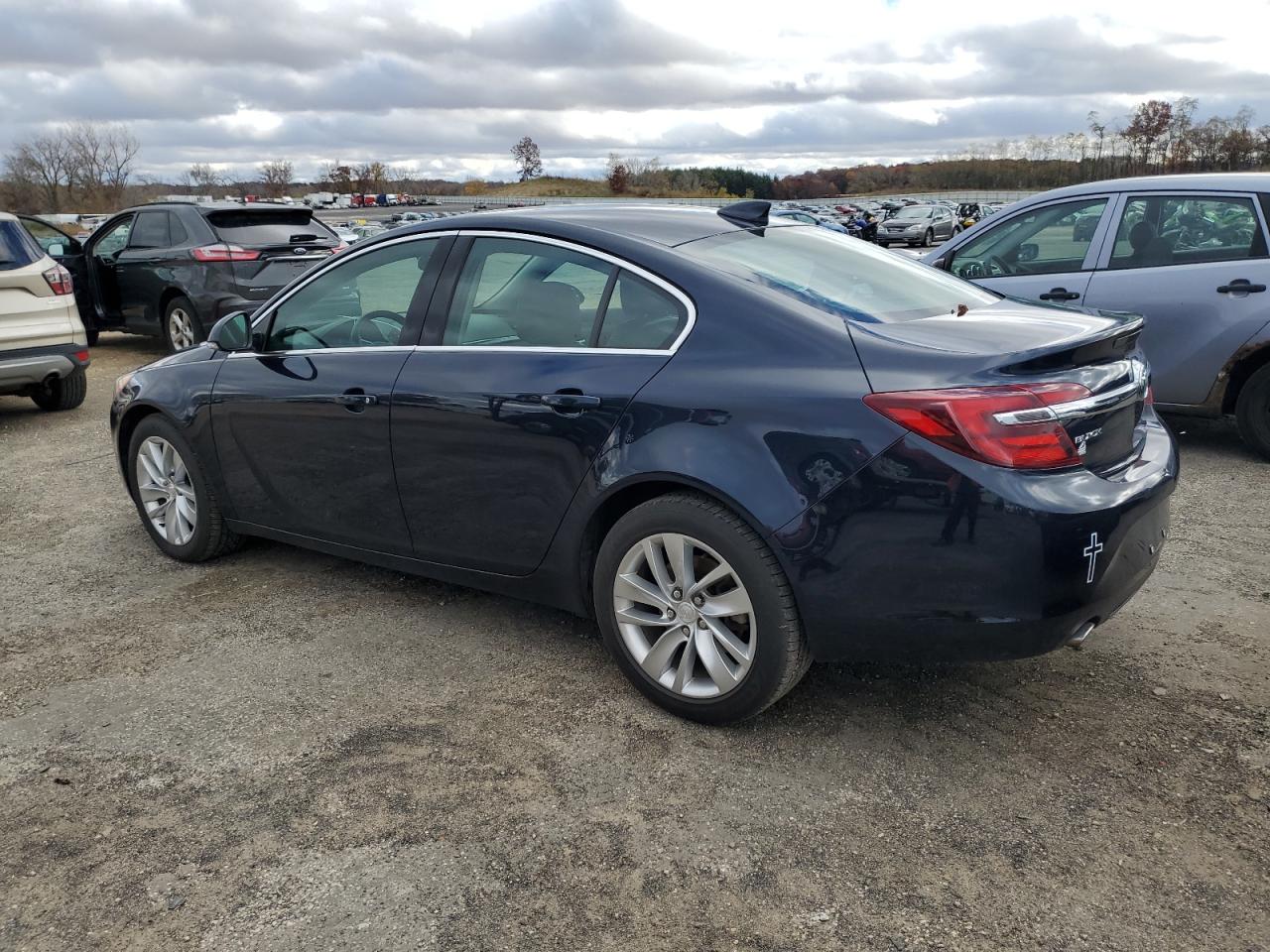 VIN 2G4GK5EX6G9118433 2016 BUICK REGAL no.2