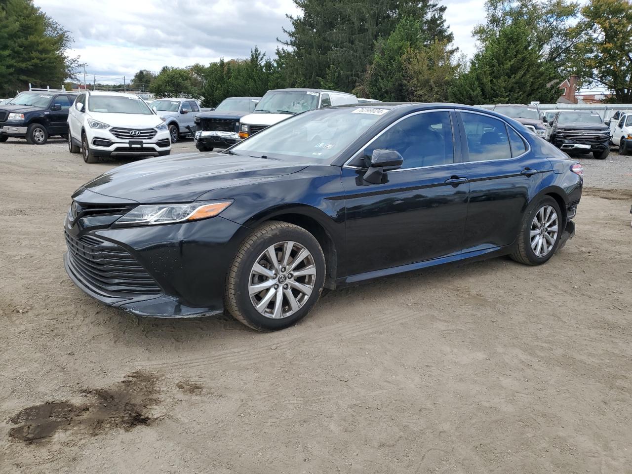 VIN JTNB11HK4J3031832 2018 TOYOTA CAMRY no.1