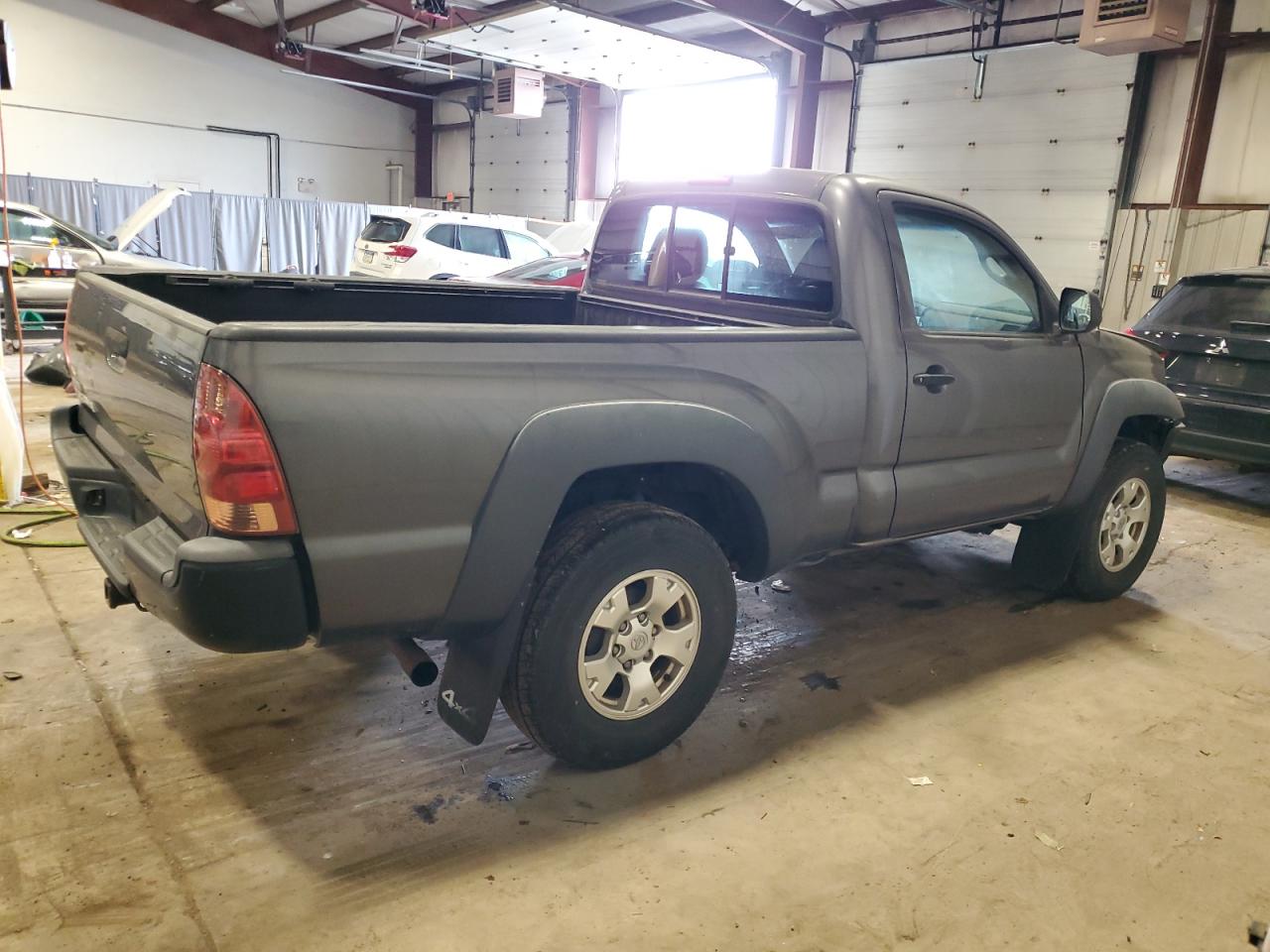 2013 Toyota Tacoma - Image 3