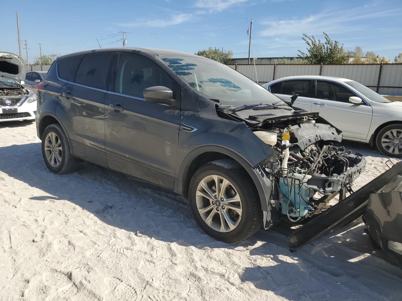 2019 Ford Escape - Image 4
