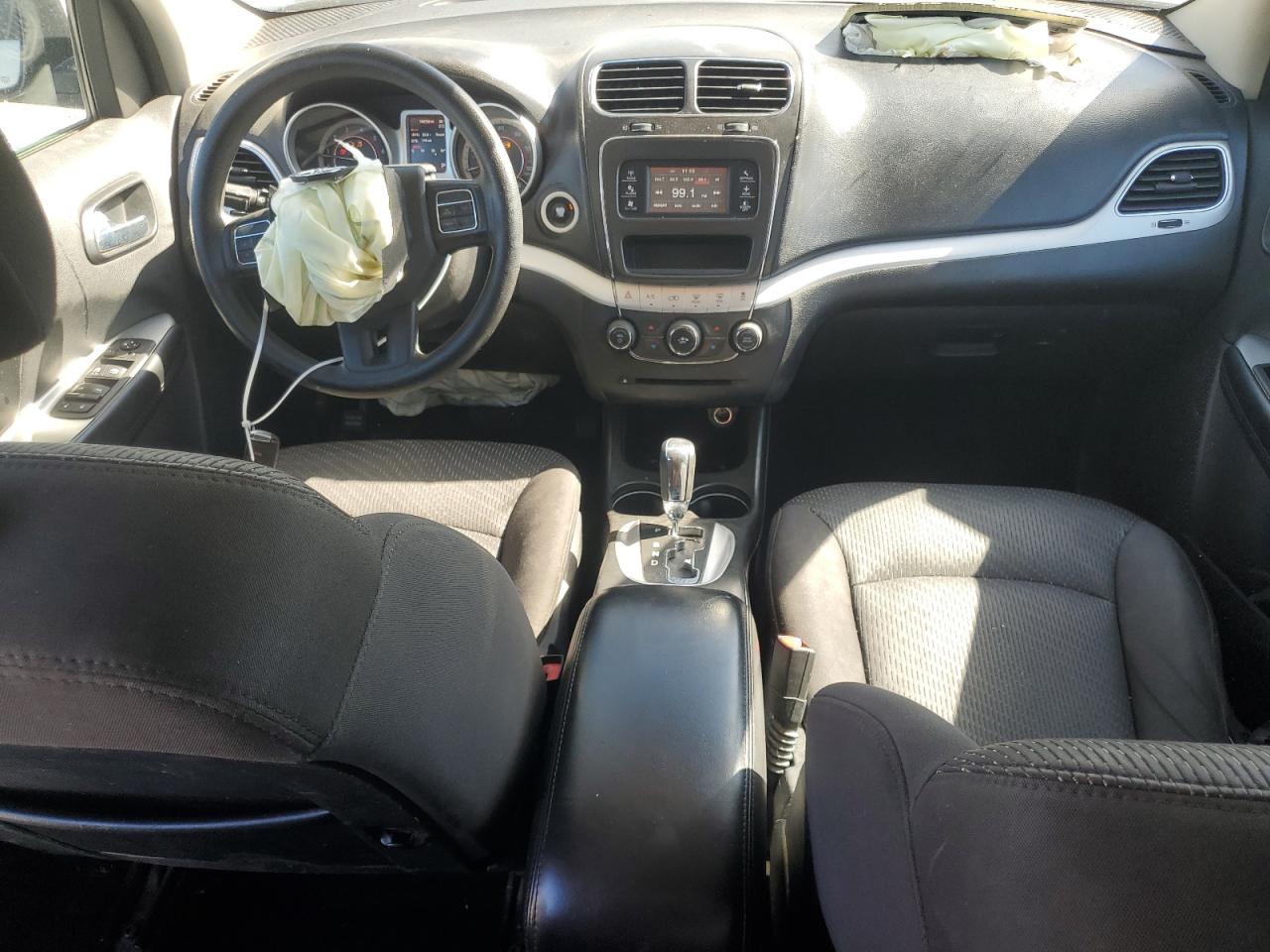 2014 Dodge Journey - Image 8