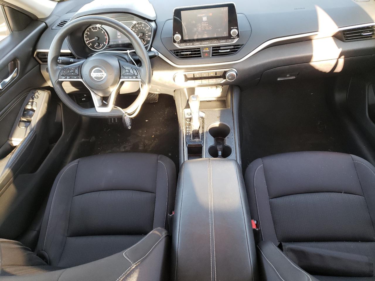 2020 Nissan Altima - Image 8