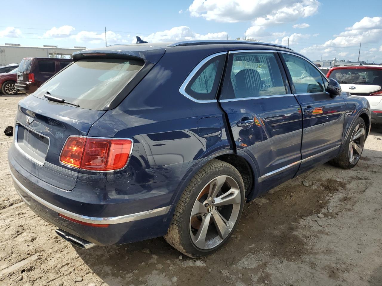 2020 Bentley Bentayga - Image 3