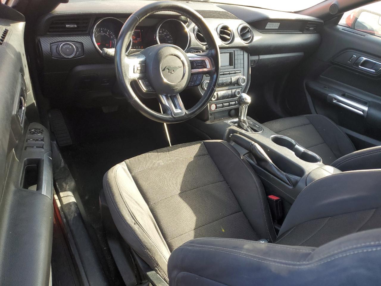 2016 Ford Mustang - Image 8