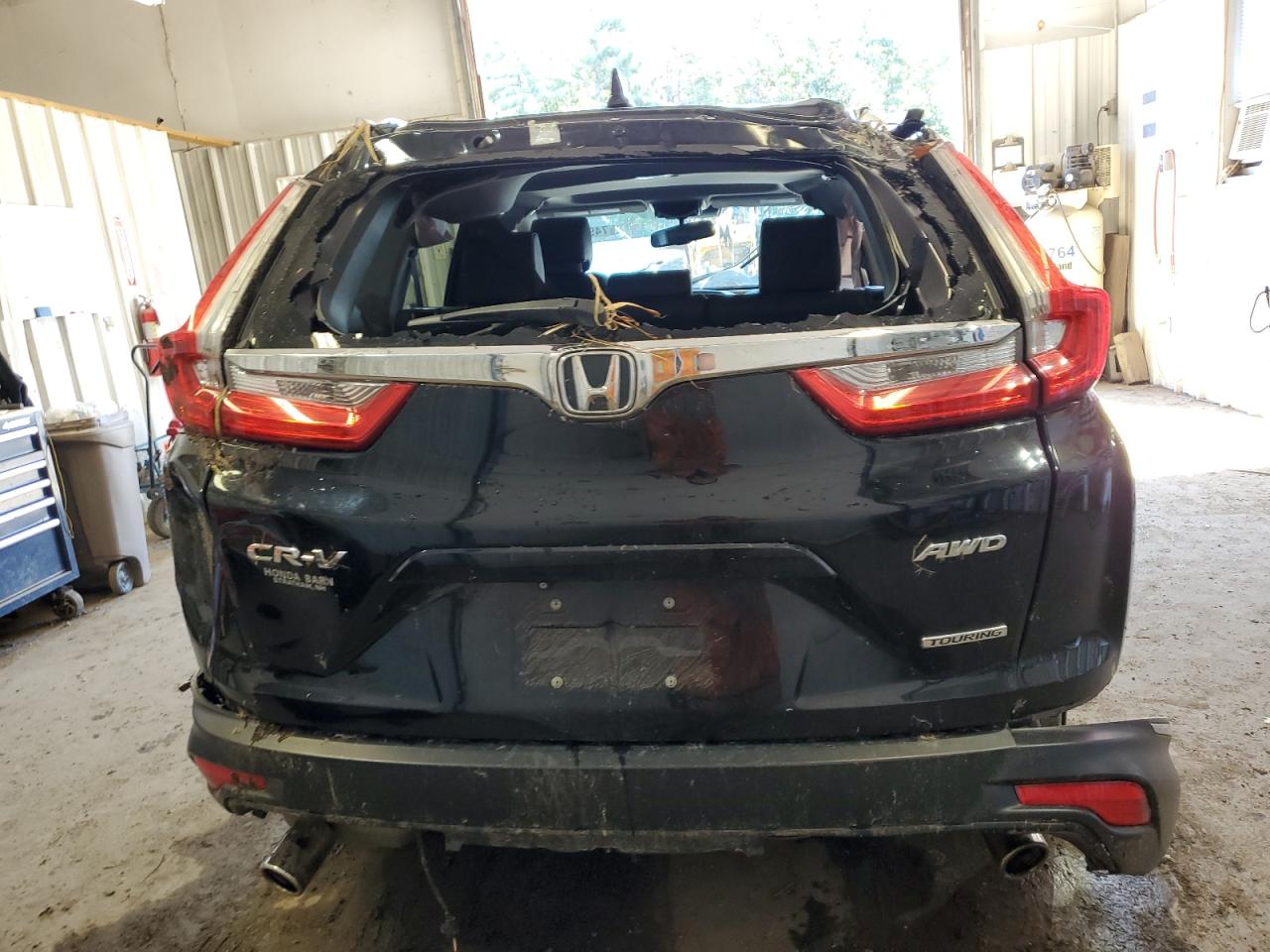 7FARW2H96JE002623 2018 Honda Cr-V Touring