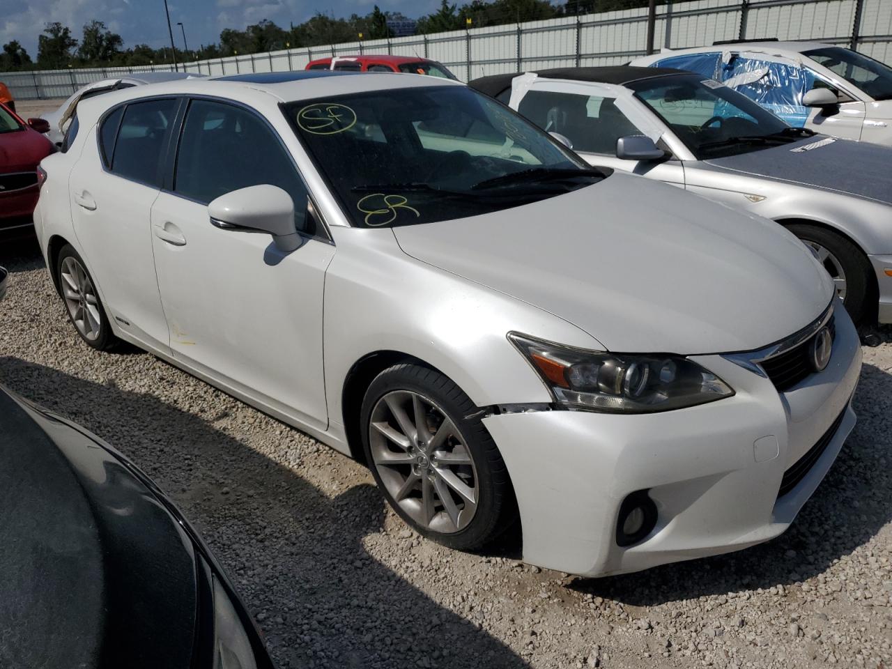 VIN JTHKD5BH3D2161819 2013 LEXUS CT 200 no.4