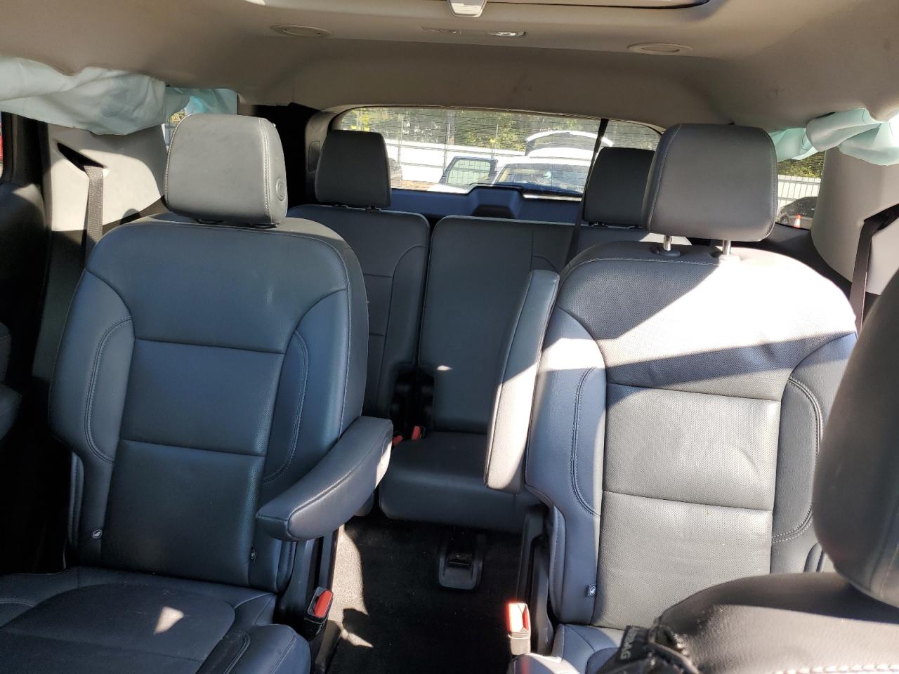2018 Chevrolet Traverse - Image 10