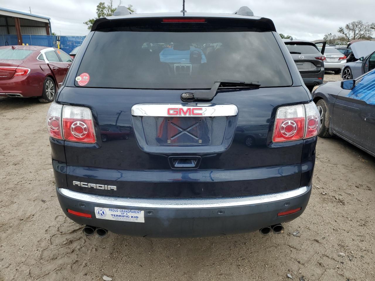 2012 GMC Acadia - Image 6
