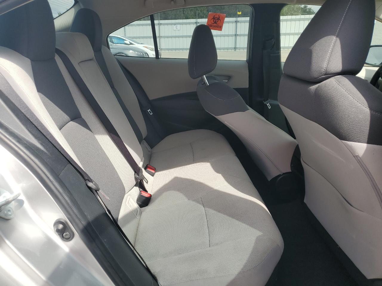 2021 Toyota Corolla Le VIN: JTDEAMDE8MJ033943 Lot: 76171024