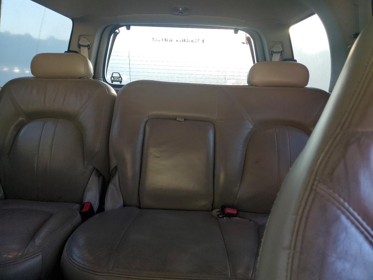 2000 Ford Expedition Eddie Bauer VIN: 1FMRU1767YLA91799 Lot: 76897194