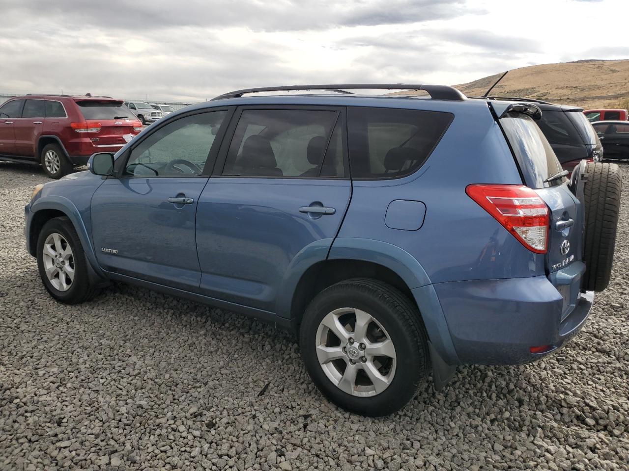 2010 Toyota RAV 4 - Image 2