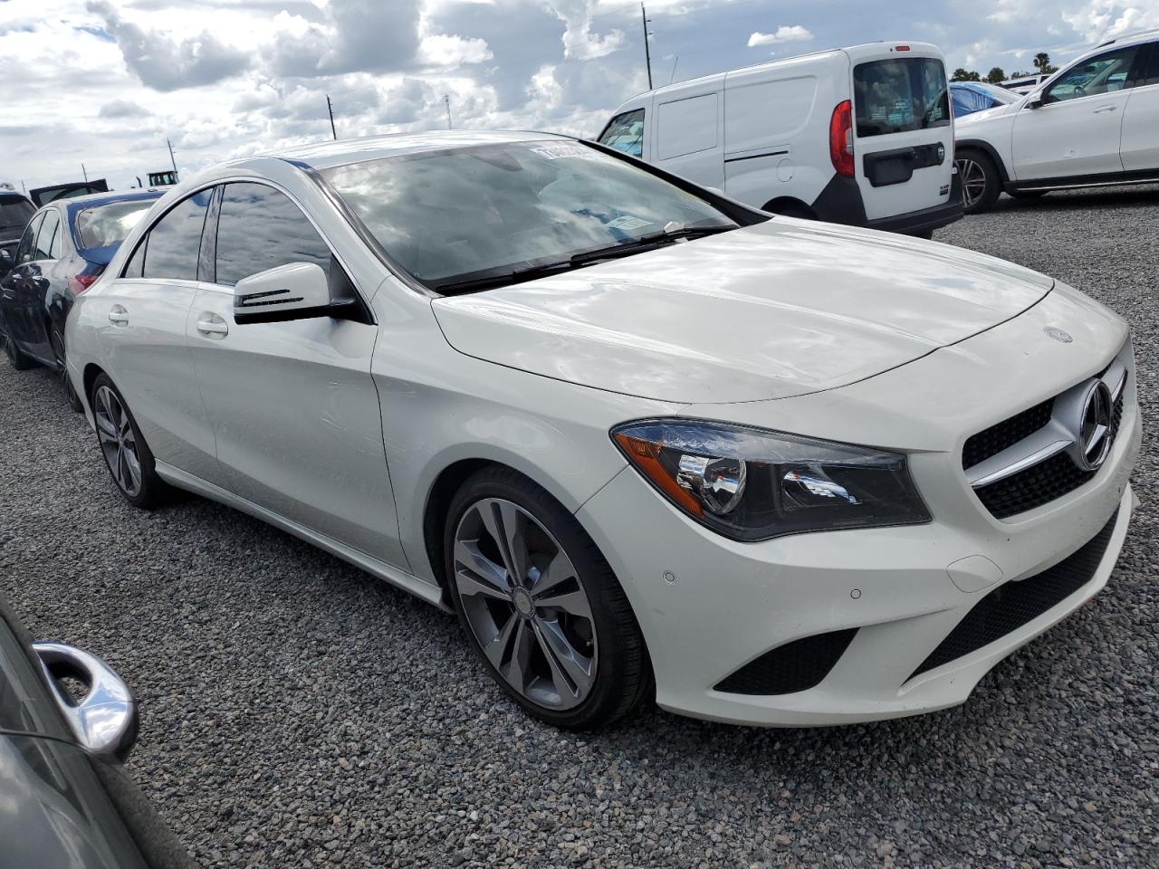 2016 Mercedes-Benz CLA-klasse - Image 4