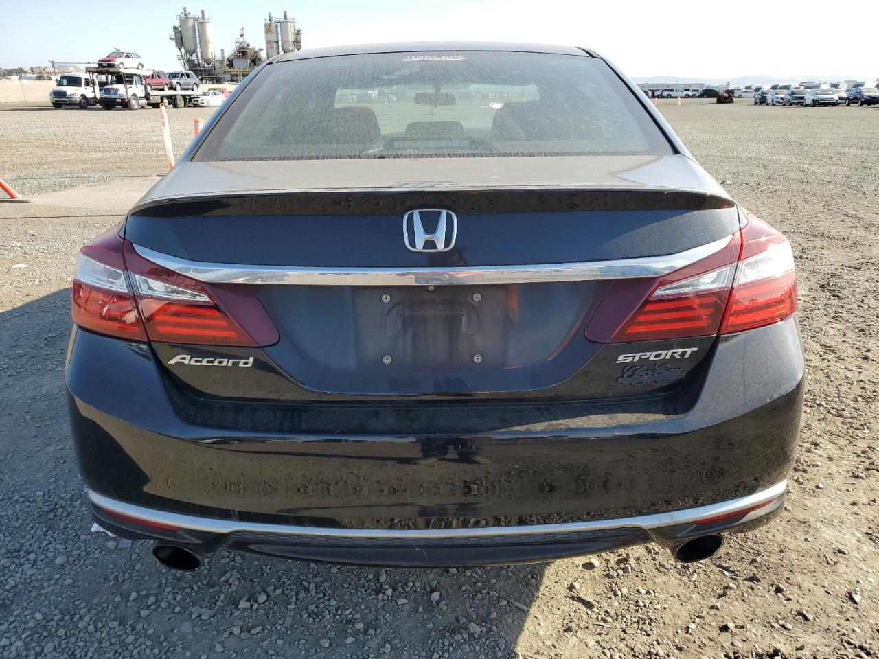 1HGCR2F59HA083792 2017 Honda Accord Sport