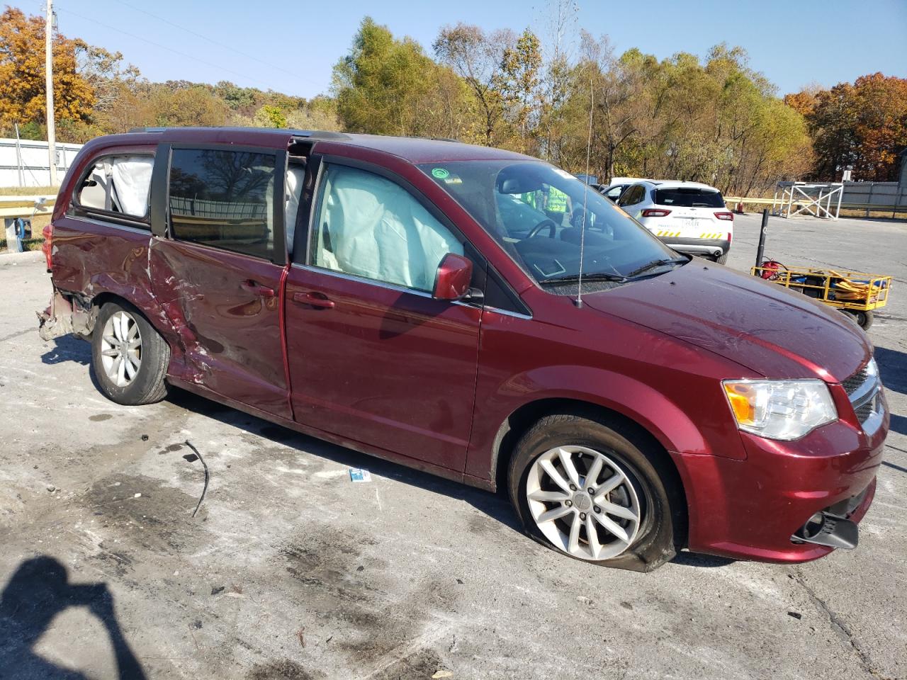2018 Dodge Caravan - Image 4