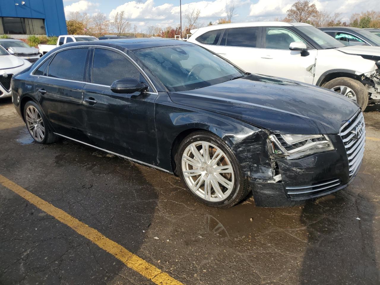 2013 Audi A8 - Image 4