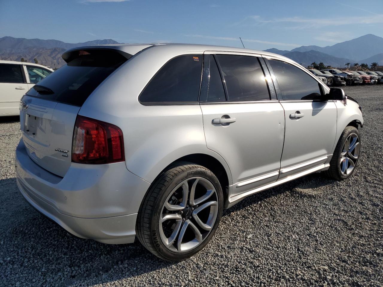 2014 Ford Edge - Image 3