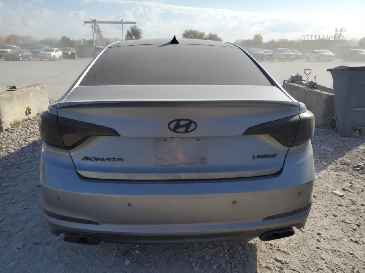 2016 Hyundai Sonata - Image 6