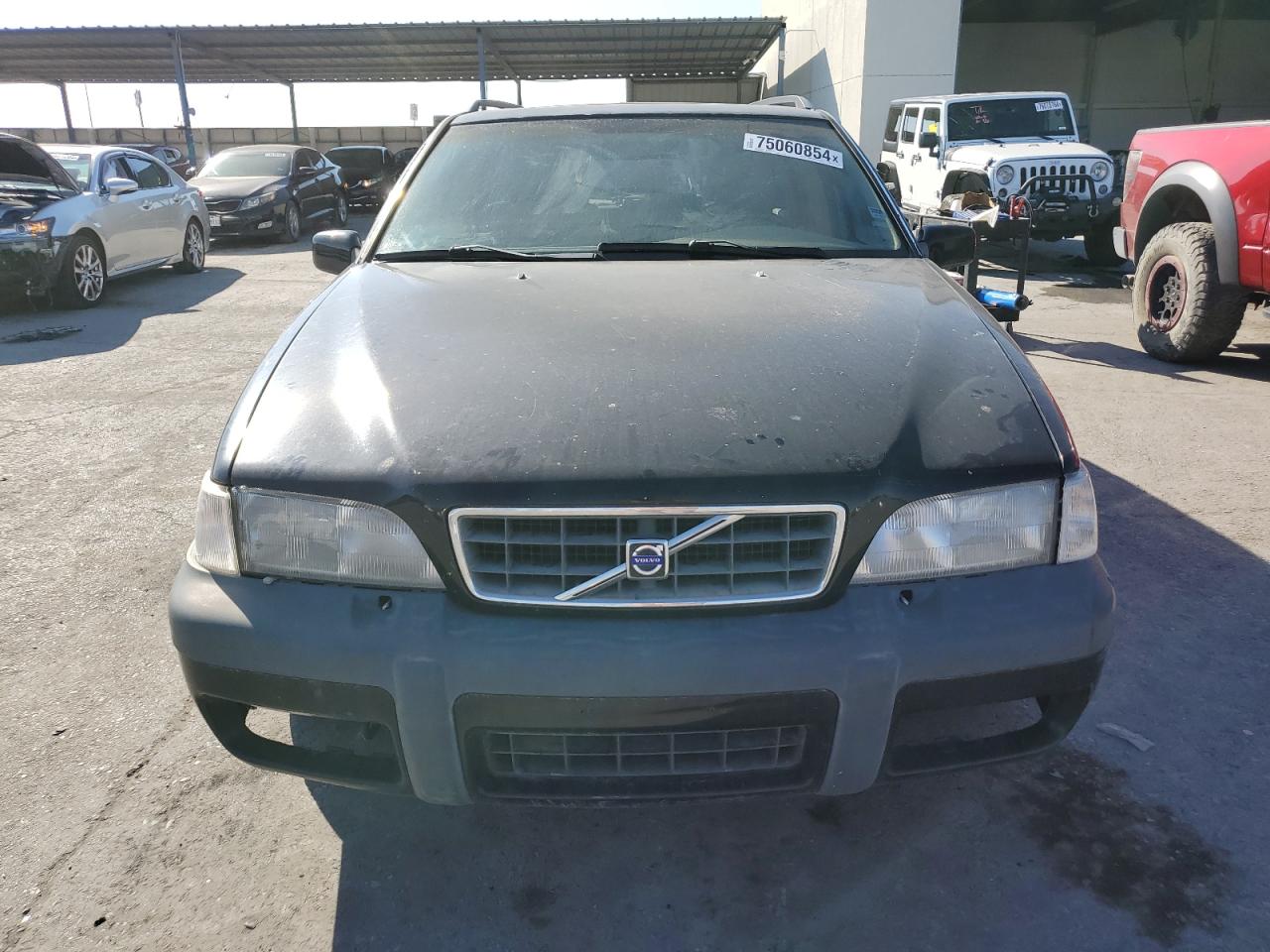 YV1LZ56D7Y2712137 2000 Volvo V70 Xc