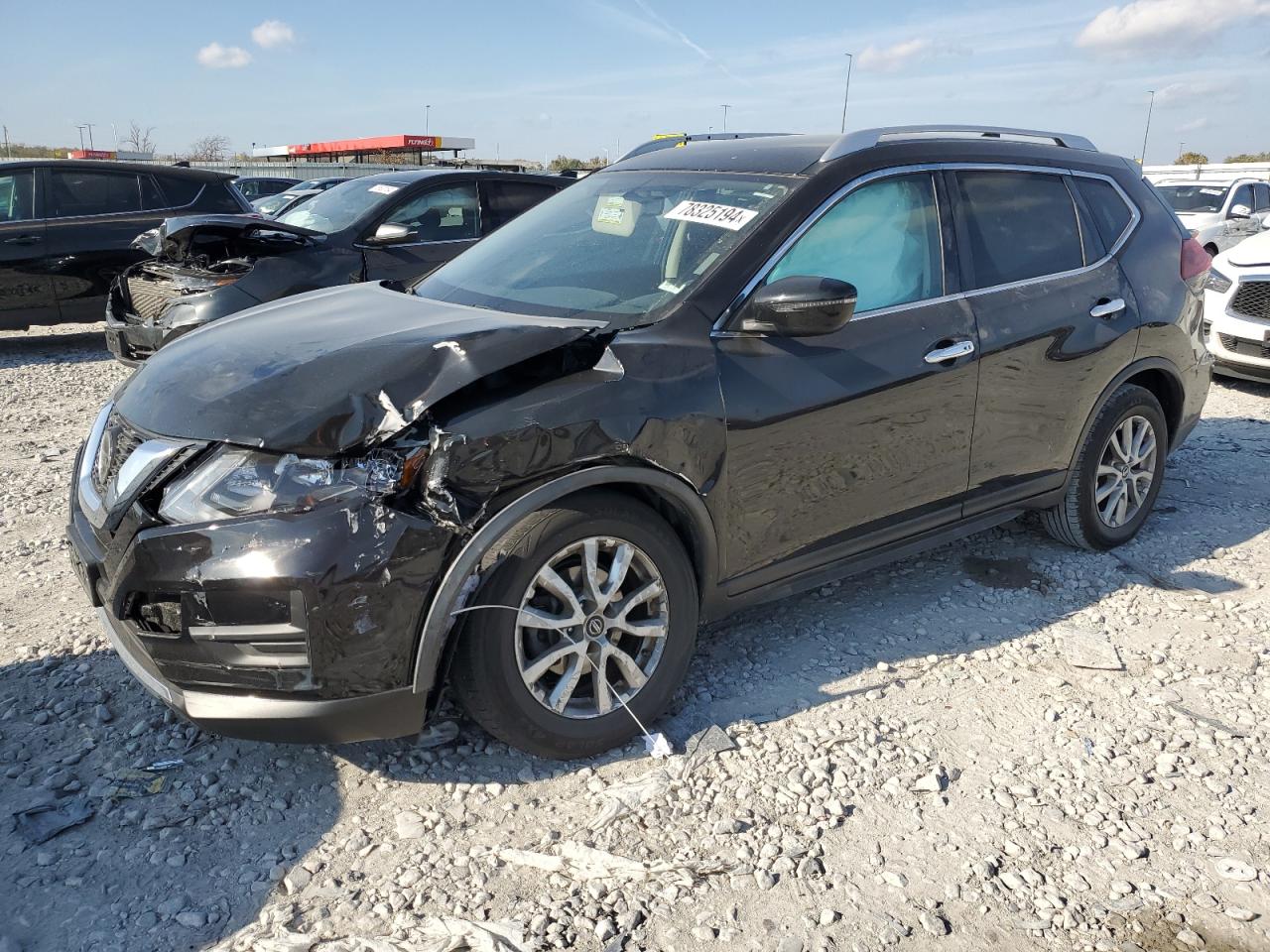 2018 Nissan Rogue - Image 1