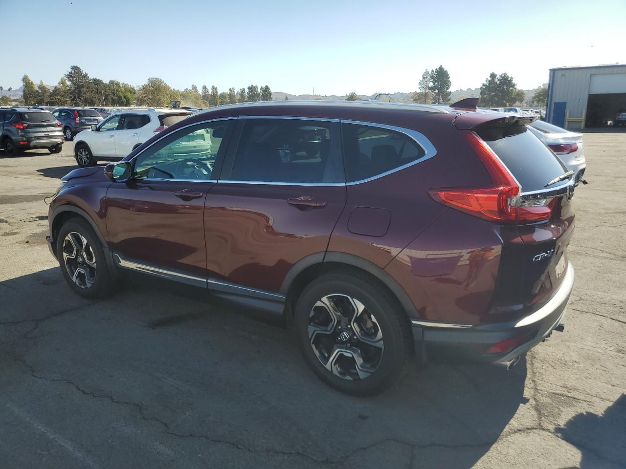 VIN 2HKRW2H9XHH625766 2017 HONDA CRV no.2