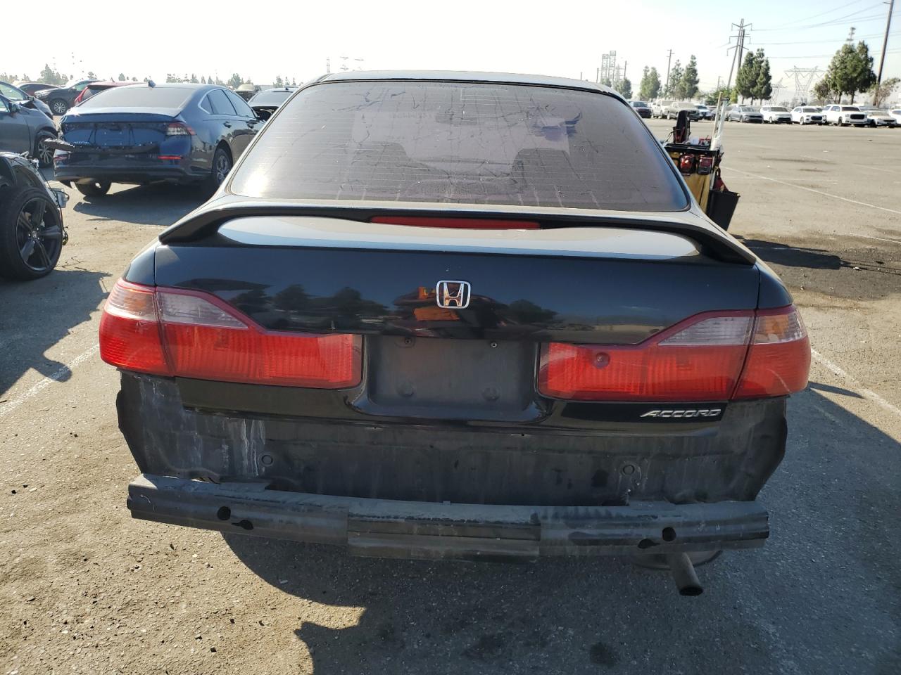 JHMCG5649XC017984 1999 Honda Accord Lx