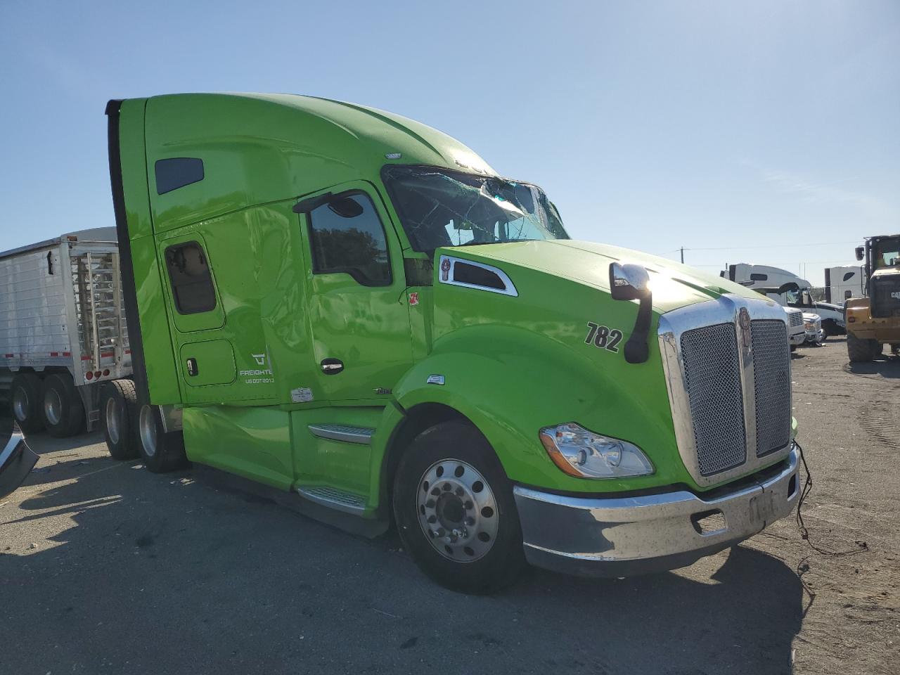 Cahokia Heights, IL에서 판매 중인 2021 Kenworth Construction T680 - Side