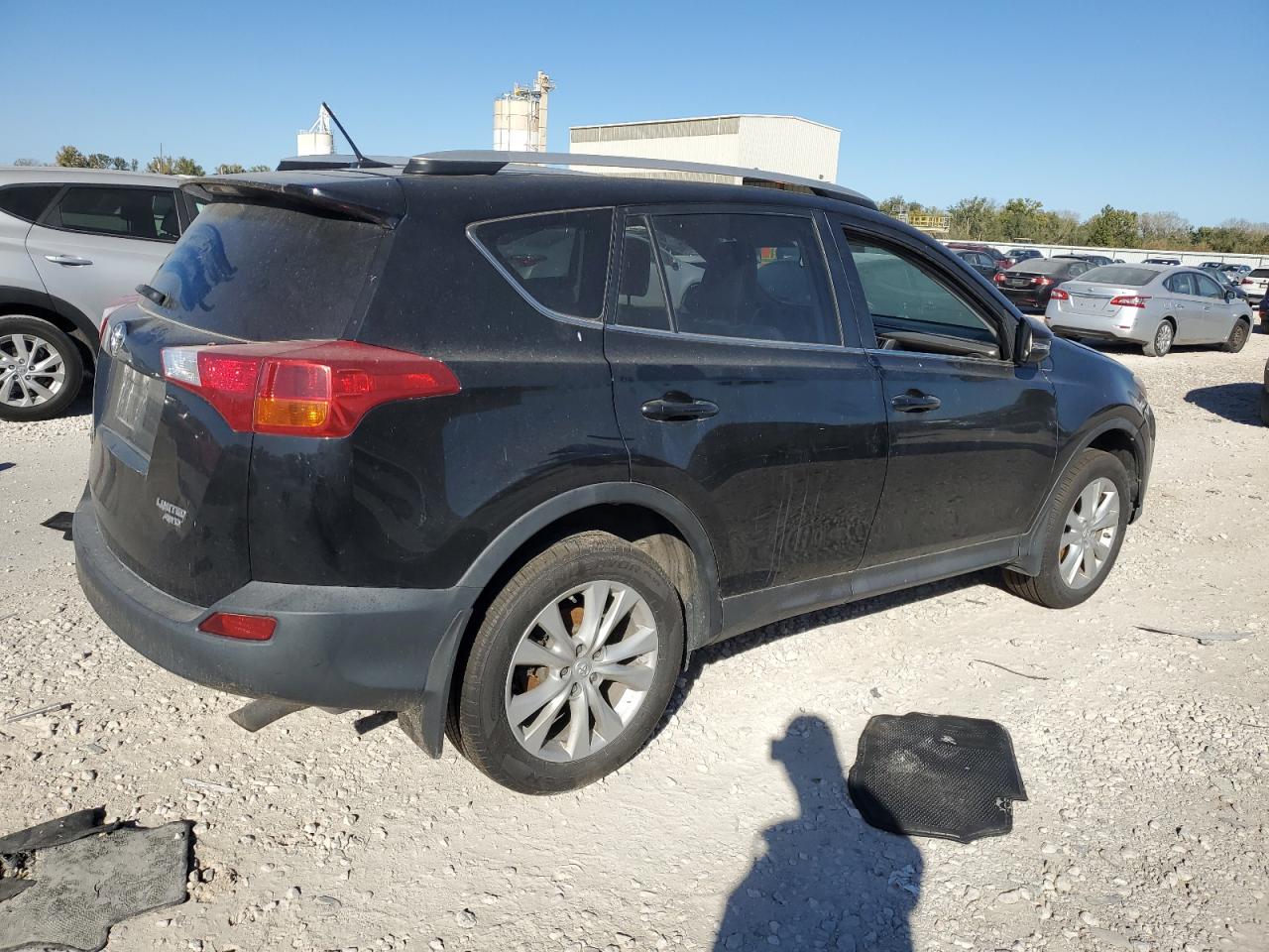 2015 Toyota RAV 4 - Image 3