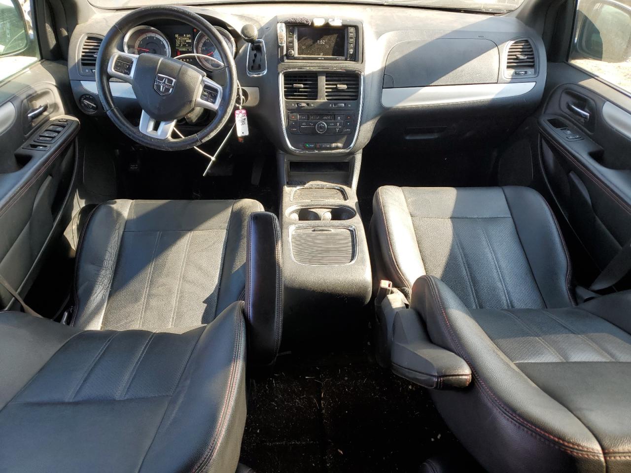 2016 Dodge Caravan - Image 8