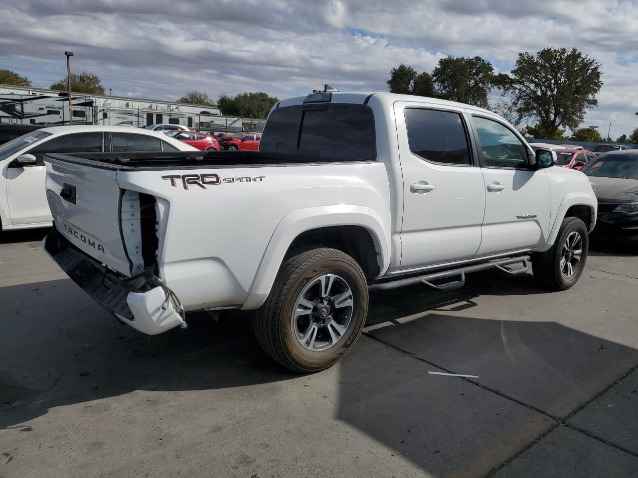 2017 Toyota Tacoma Double Cab VIN: 3TMAZ5CN7HM046352 Lot: 76200334