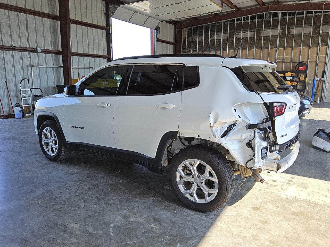 3C4NJDBN2RT117145 2024 JEEP COMPASS - Image 2