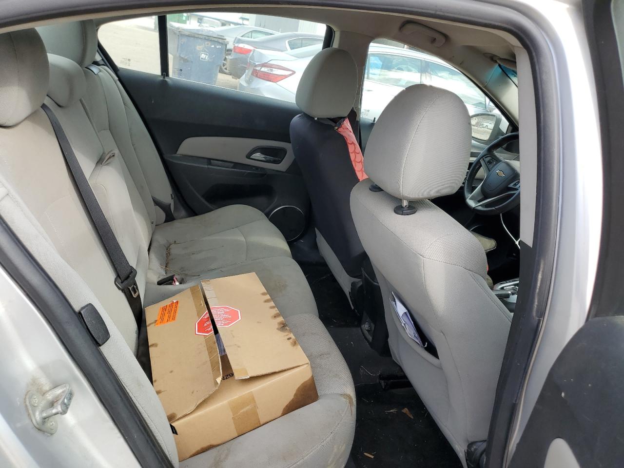 2011 Chevrolet Cruze - Image 10