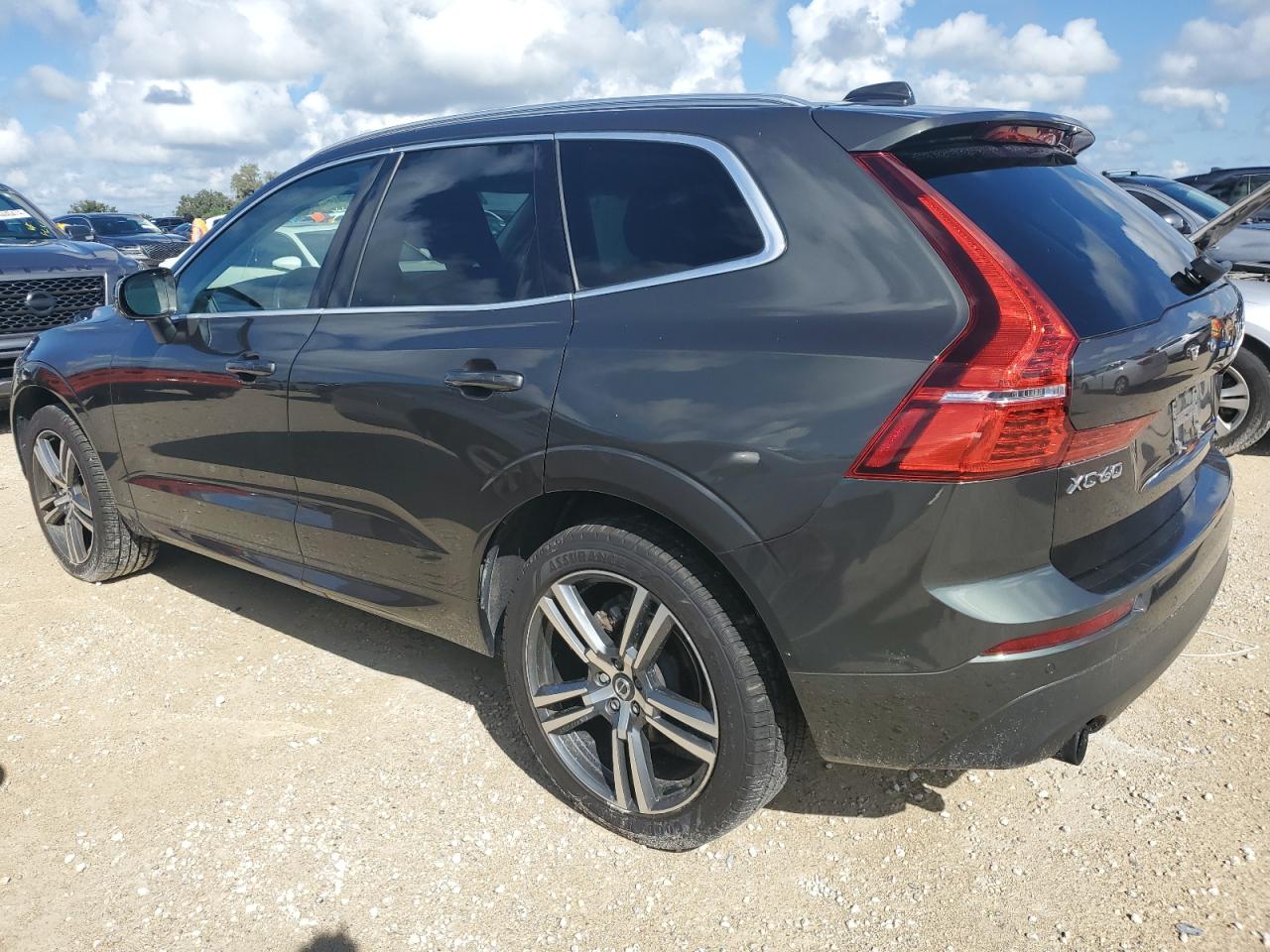 YV4102DK4L1436132 2020 VOLVO XC60 - Image 2