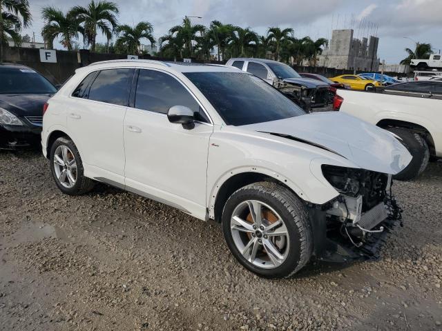 WA1DECF37N1108813 Audi Q3 PREMIUM 4