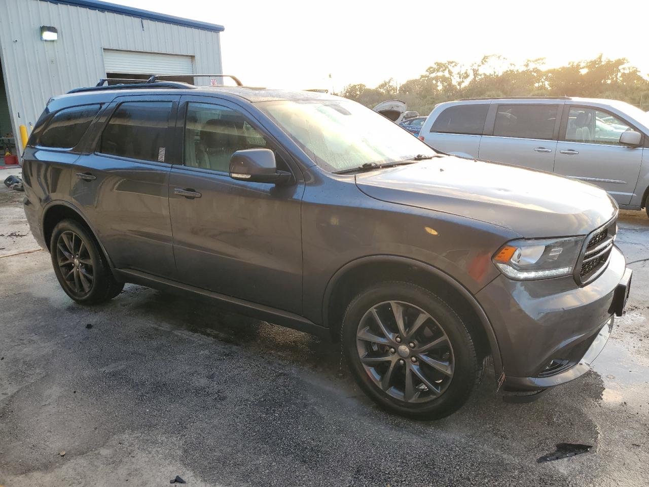 2017 Dodge Durango - Image 4