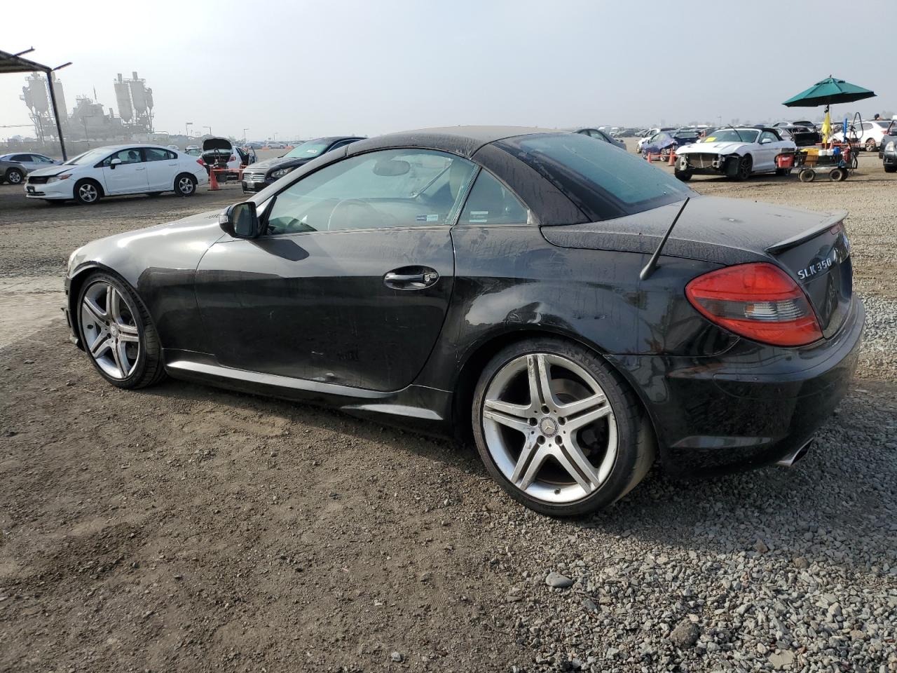 2011 Mercedes-Benz Slk 350 VIN: WDBWK5JA2BF235233 Lot: 74478354