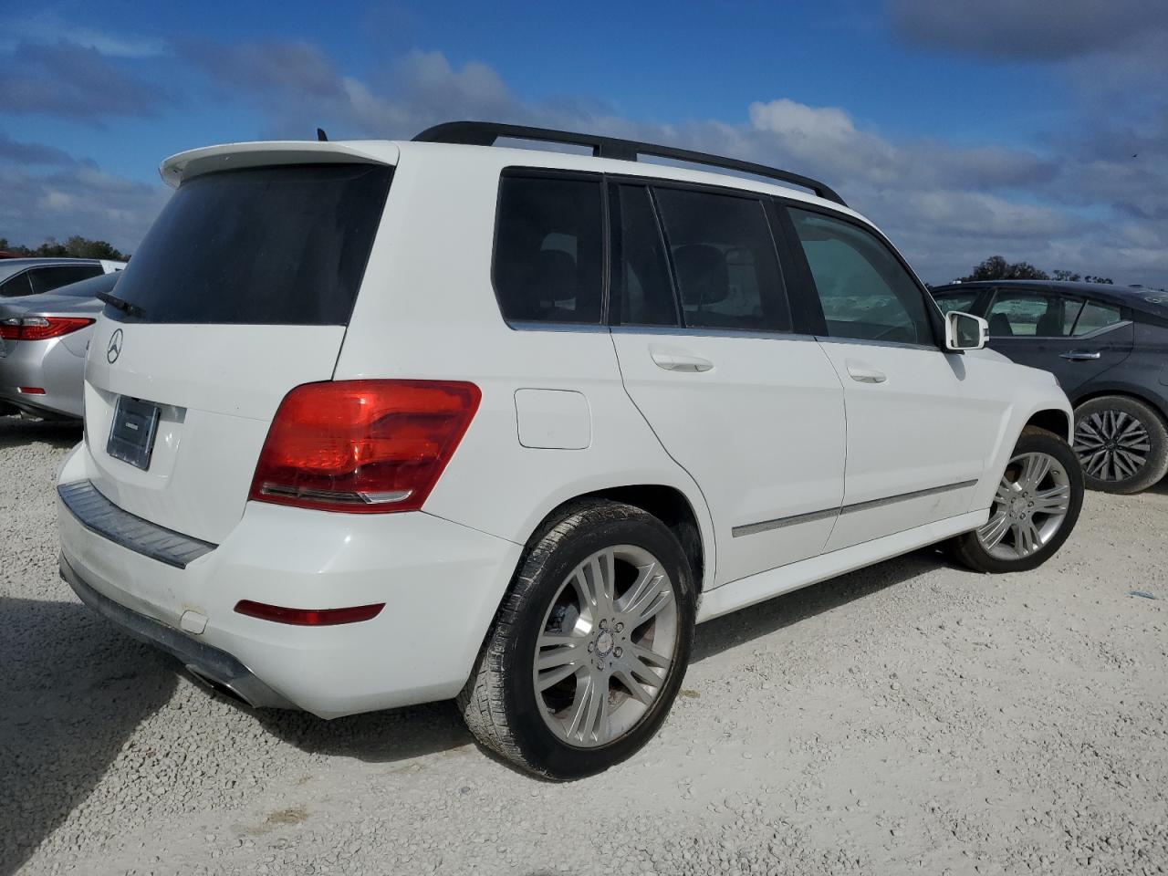 VIN WDCGG5HB1DG010265 2013 MERCEDES-BENZ GLK-CLASS no.3