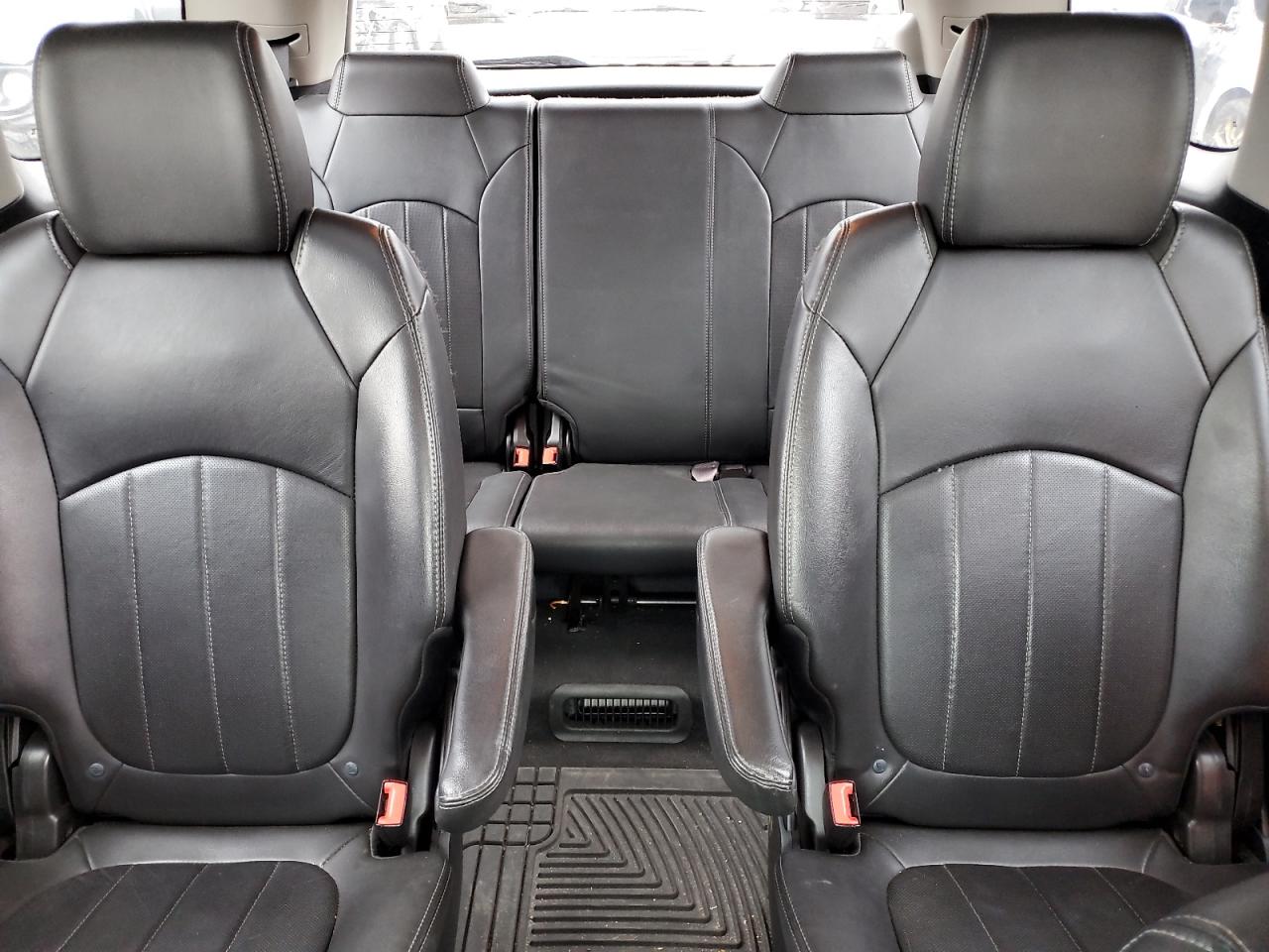 2016 GMC Acadia - Image 10