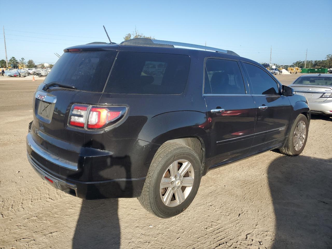 2015 GMC Acadia - Image 3