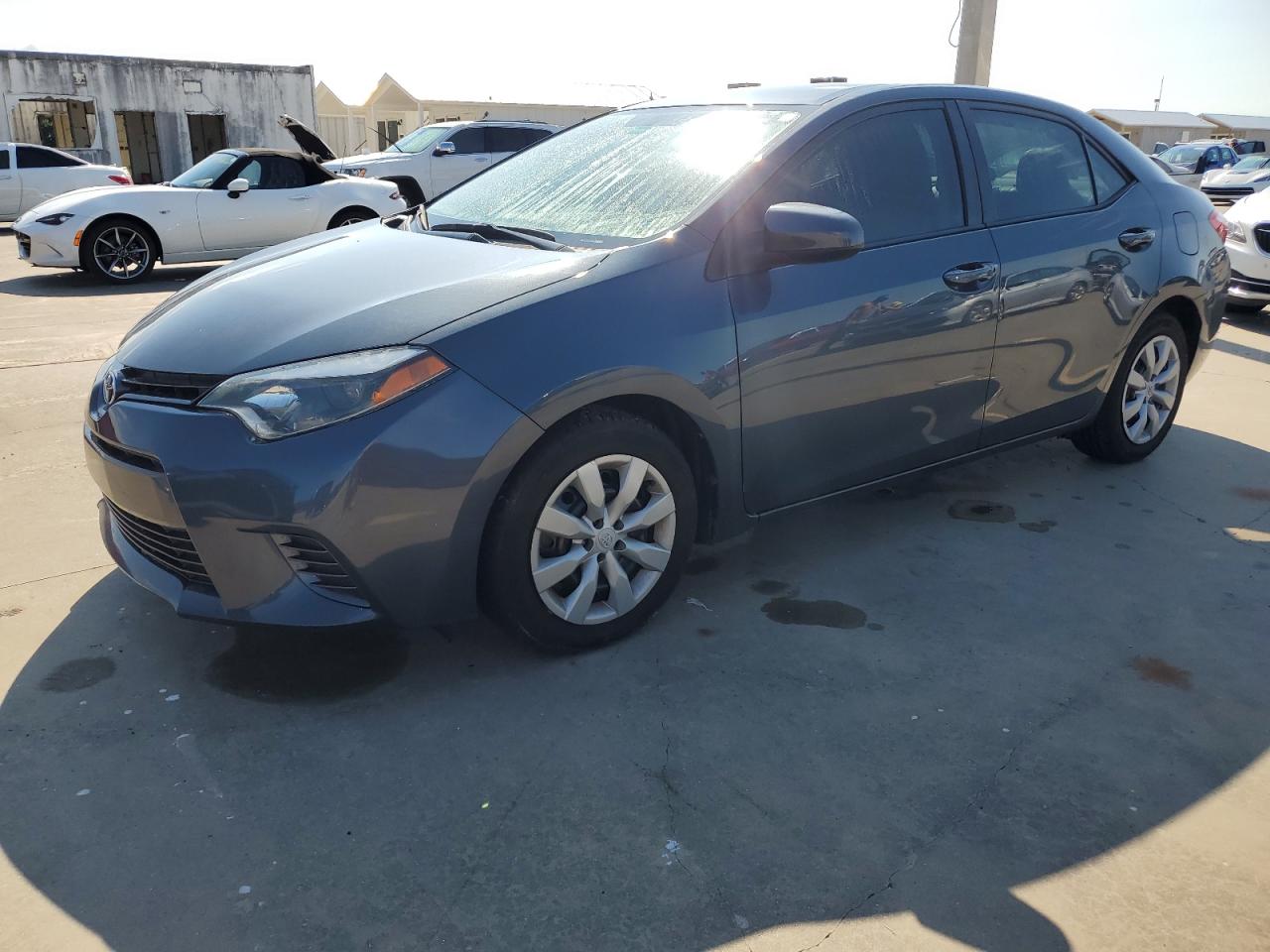 2T1BURHE5GC582890 2016 TOYOTA COROLLA - Image 1