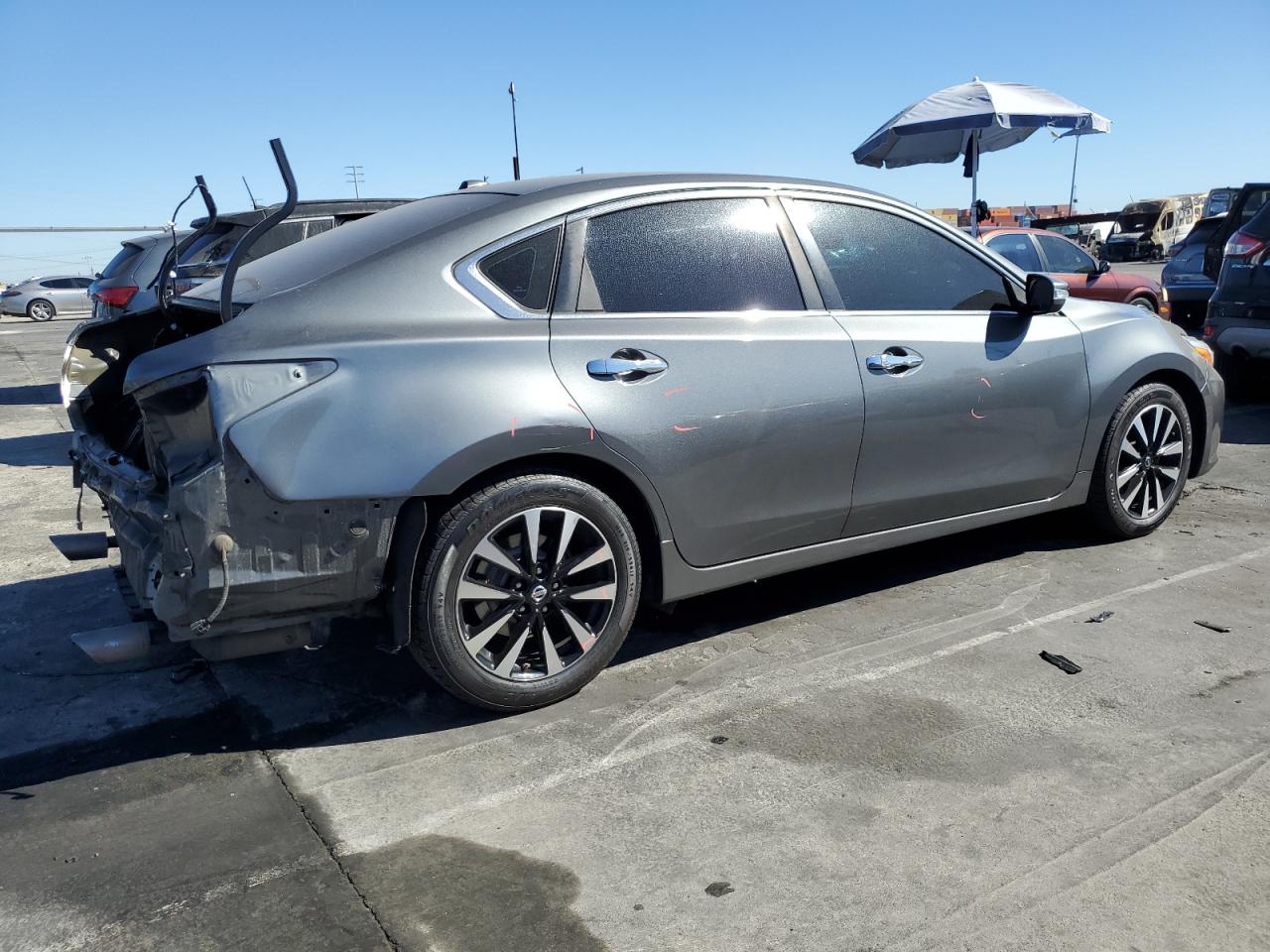 2018 Nissan Altima - Image 3