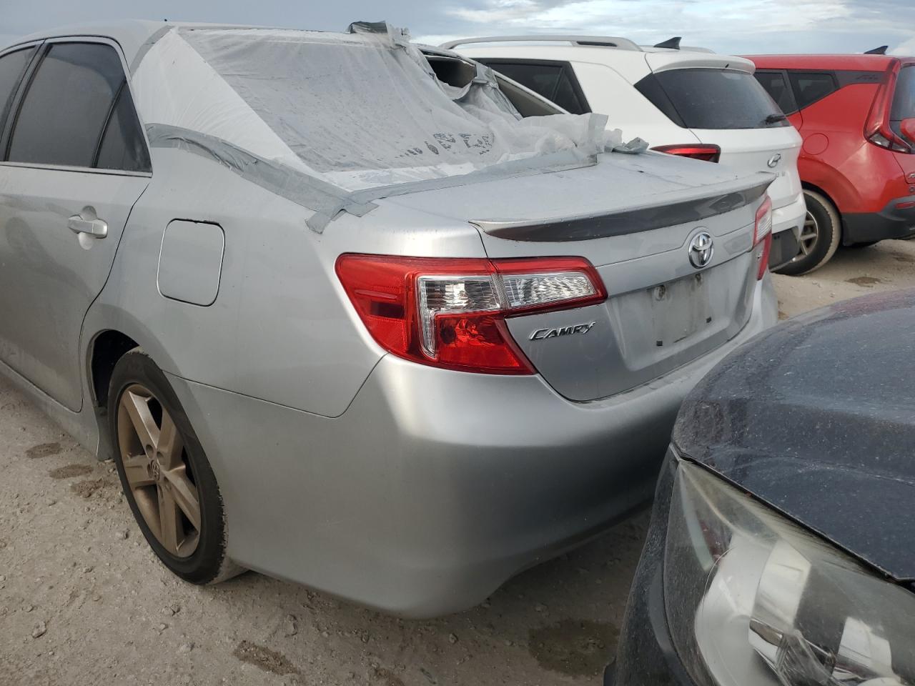 2014 Toyota Camry L VIN: 4T1BF1FKXEU326857 Lot: 76485804