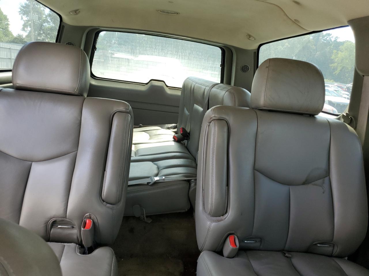 2005 Chevrolet Suburban K1500 VIN: 3GNFK16Z85G223199 Lot: 71655784