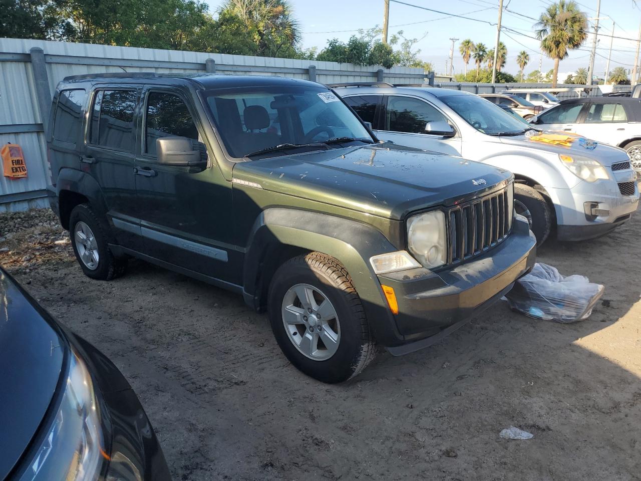 2010 Jeep Liberty (North America) - Image 4
