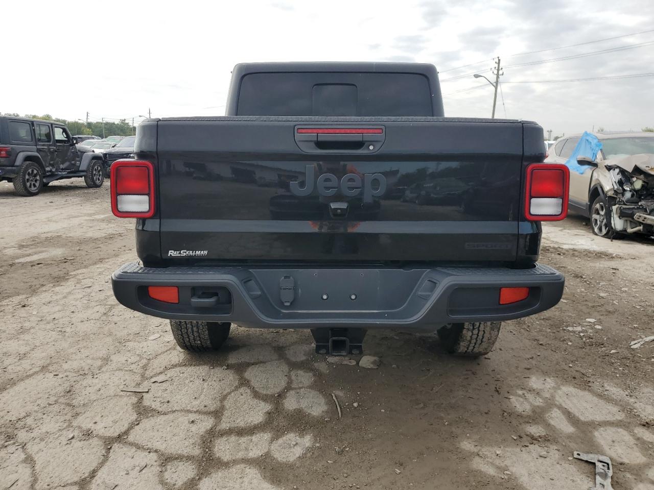 2020 Jeep Gladiator - Image 6