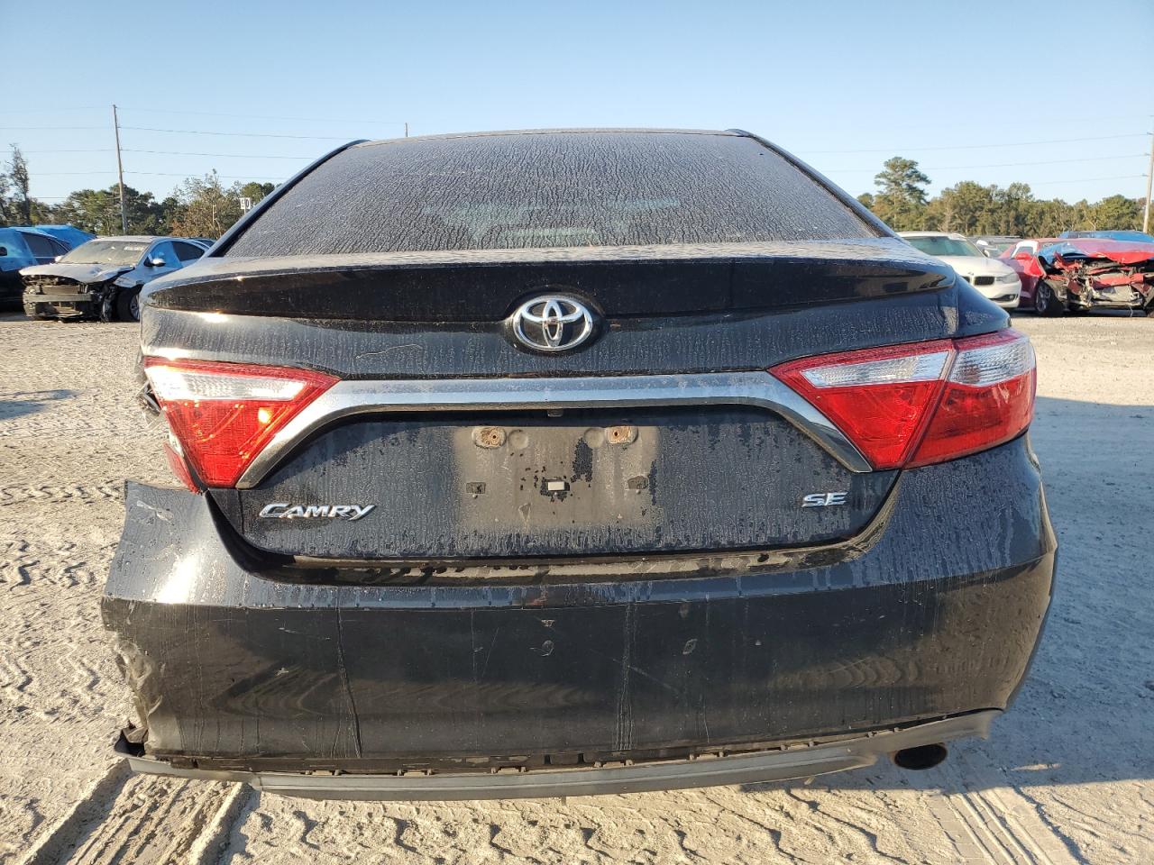 VIN 4T1BF1FK5GU147435 2016 TOYOTA CAMRY no.6