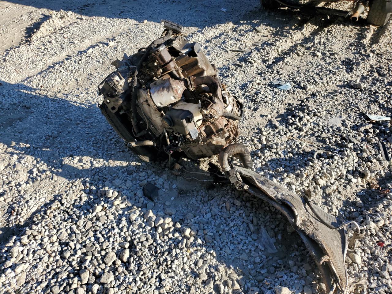 2019 Ford Taurus - Image 13
